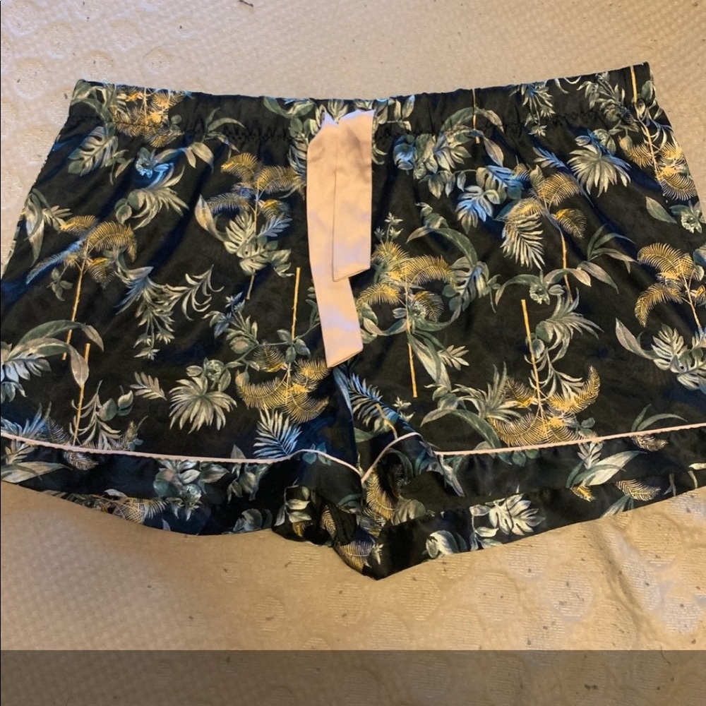 Victoria secret pajama shorts